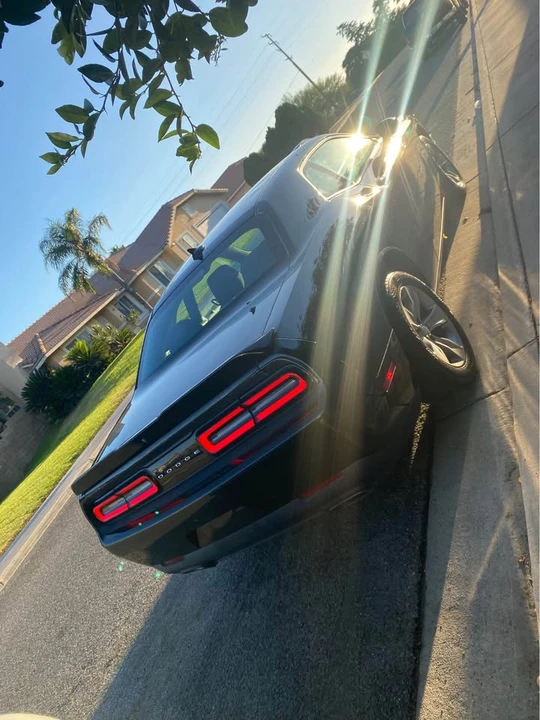 2018 Dodge Challenger 3rd Gen - Image 14 of 15