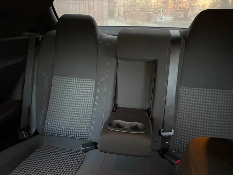 2018 Dodge Challenger 3rd Gen - Image 6 of 9