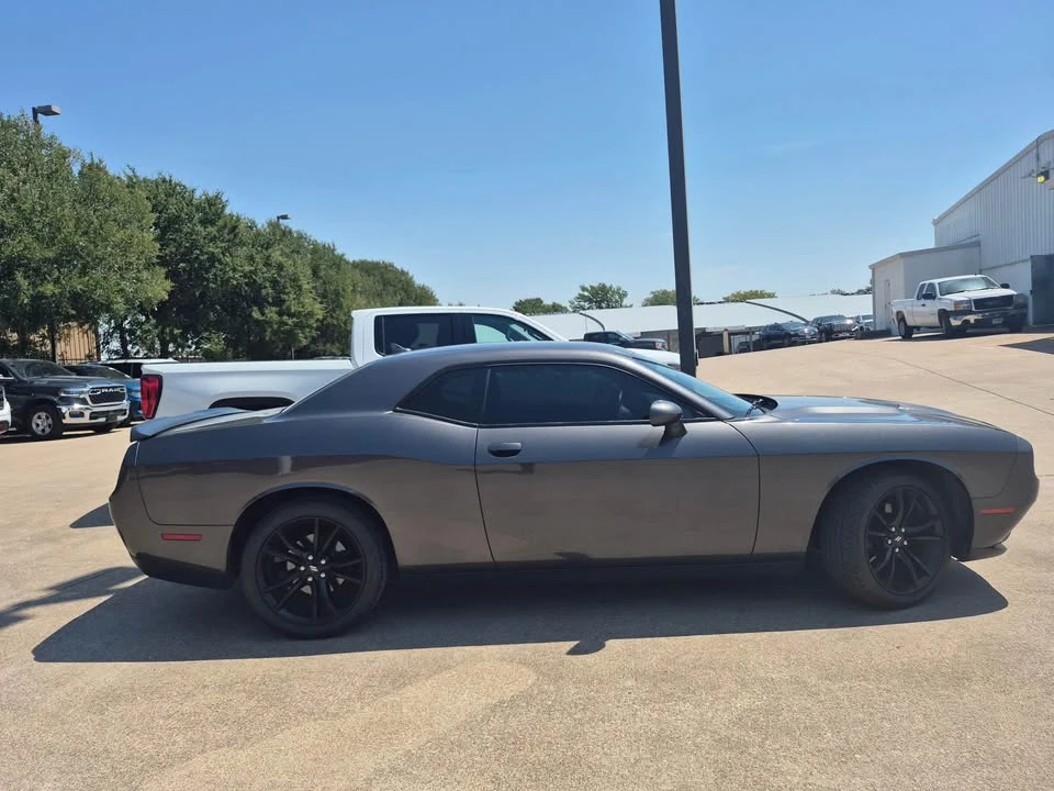2018 Dodge Challenger 3rd Gen - Image 5 of 12