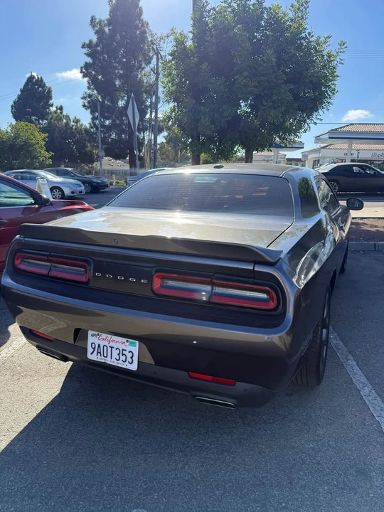 2018 Dodge Challenger 3rd Gen - Image 2 of 7