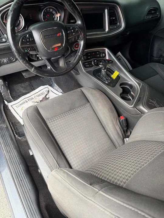 2018 Dodge Challenger 3rd Gen - Image 10 of 11