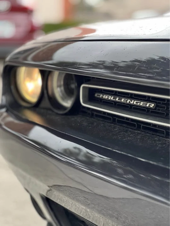 2018 Dodge Challenger 3rd Gen - Image 5 of 12