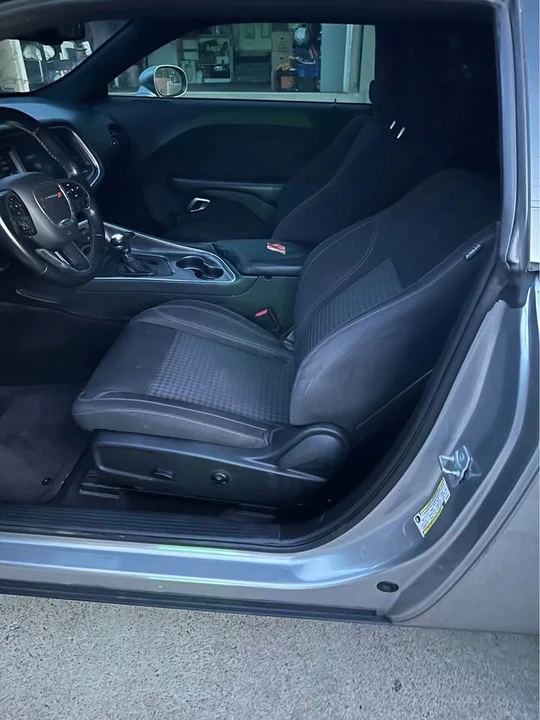2018 Dodge Challenger 3rd Gen - Image 10 of 13
