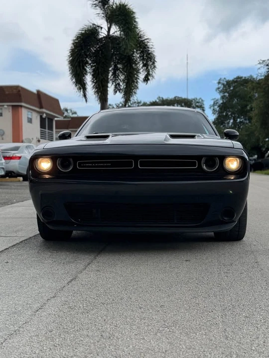 2018 Dodge Challenger 3rd Gen - Image 2 of 11