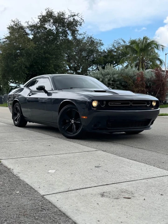 2018 Dodge Challenger 3rd Gen - Image 3 of 11