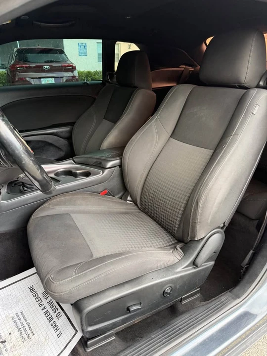 2018 Dodge Challenger 3rd Gen - Image 9 of 11