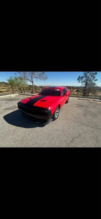 2018 Dodge Challenger 3rd Gen - Image 2 of 15