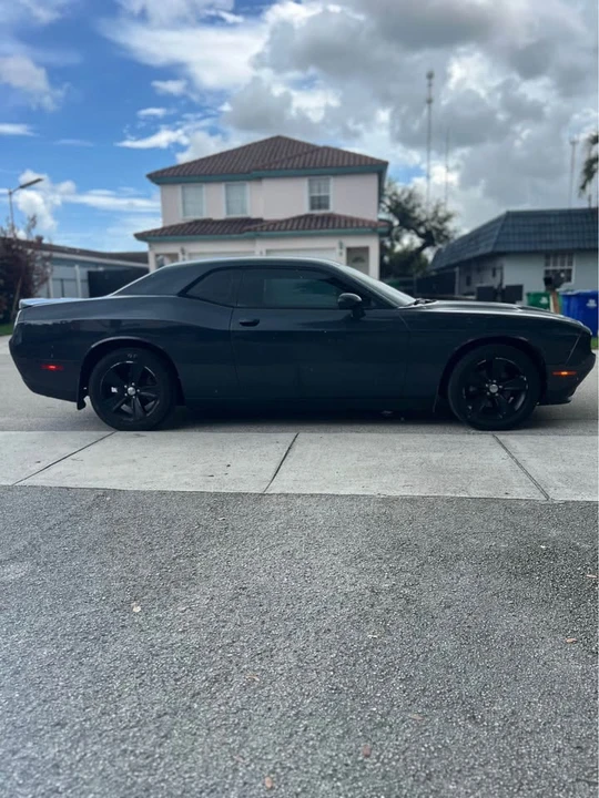 2018 Dodge Challenger 3rd Gen - Image 6 of 12