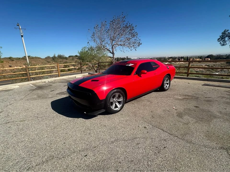 2018 Dodge Challenger 3rd Gen - Image 9 of 15