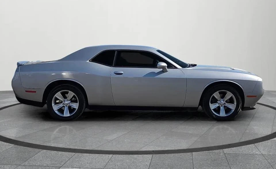 2018 Dodge Challenger 3rd Gen - Image 2 of 20