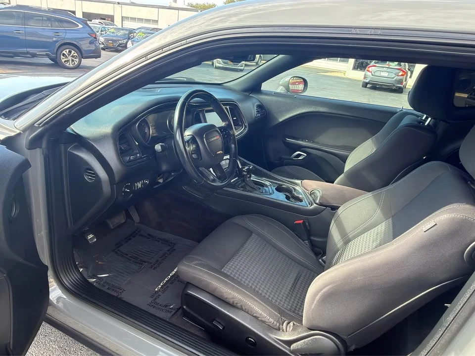 2018 Dodge Challenger 3rd Gen - Image 8 of 11