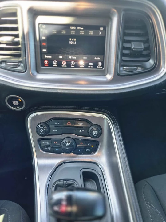 2018 Dodge Challenger 3rd Gen - Image 13 of 14