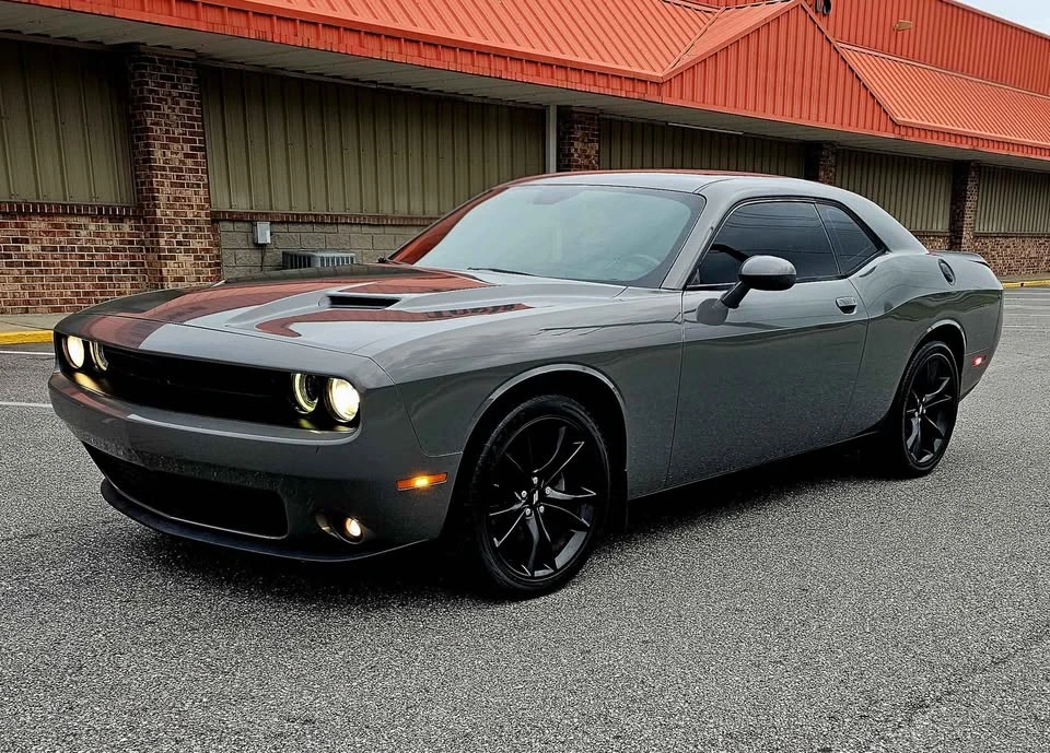 2018 Dodge Challenger 3rd Gen - Image 6 of 17