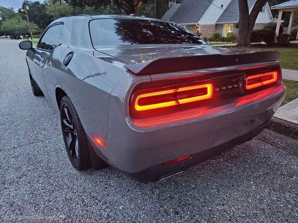 2018 Dodge Challenger 3rd Gen - Image 5 of 17