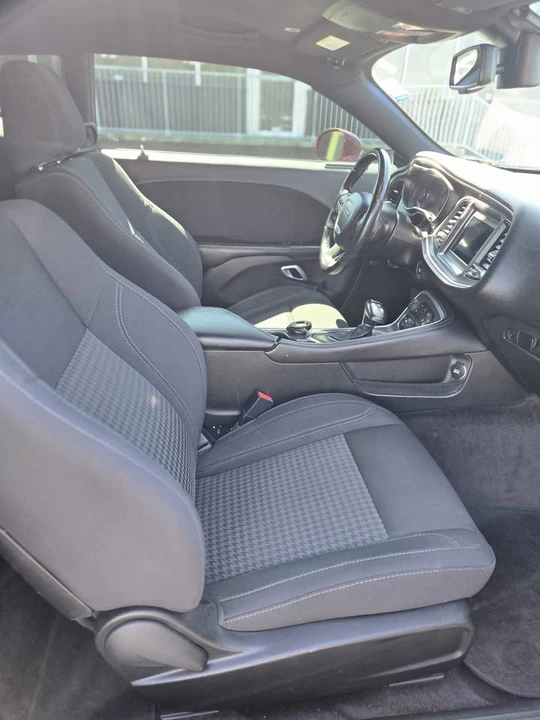 2018 Dodge Challenger 3rd Gen - Image 10 of 14