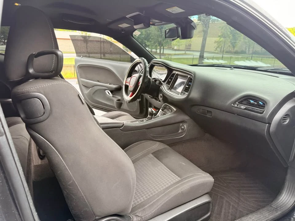 2018 Dodge Challenger 3rd Gen - Image 16 of 20
