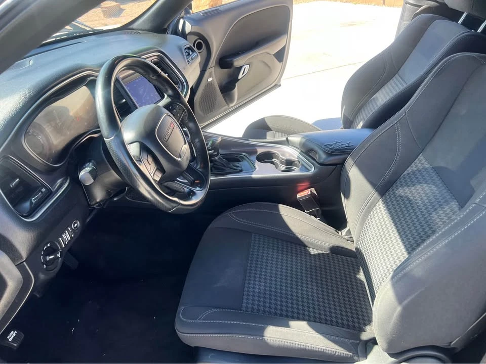 2018 Dodge Challenger 3rd Gen - Image 7 of 15