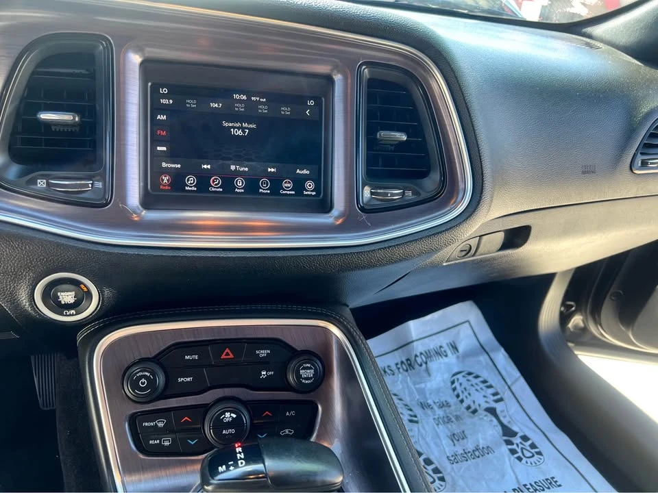 2018 Dodge Challenger 3rd Gen - Image 9 of 15