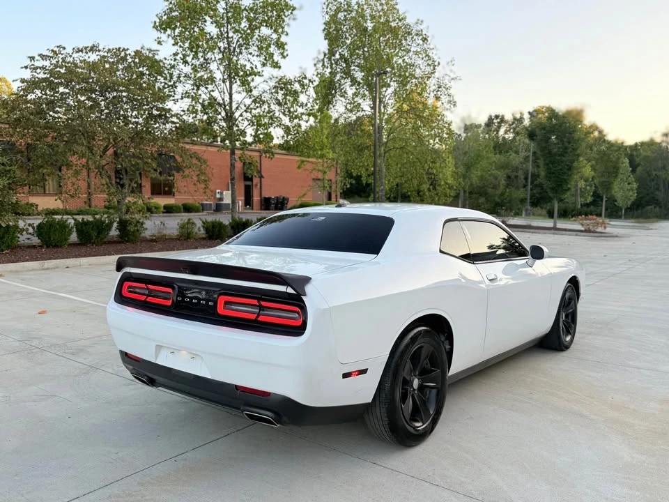 2018 Dodge Challenger 3rd Gen - Image 6 of 16