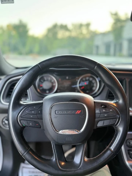 2018 Dodge Challenger 3rd Gen - Image 13 of 16