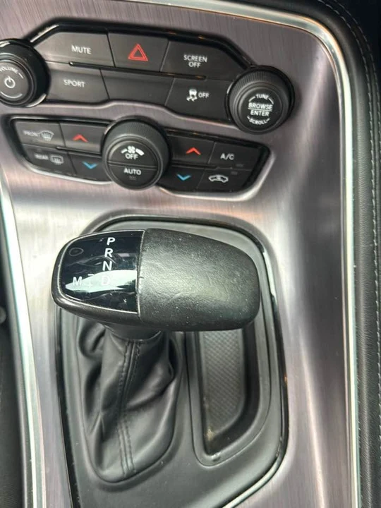2018 Dodge Challenger 3rd Gen - Image 17 of 20