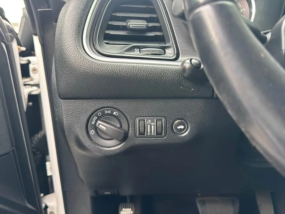 2018 Dodge Challenger 3rd Gen - Image 12 of 20