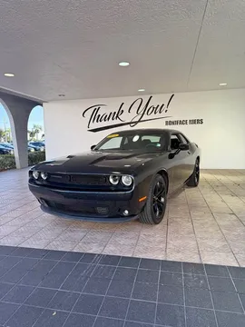 2018 Dodge Challenger SXT Coupe 2D