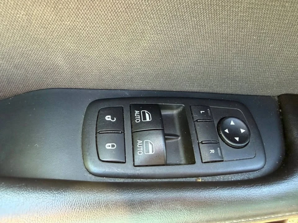 2018 Dodge Challenger 3rd Gen - Image 18 of 20