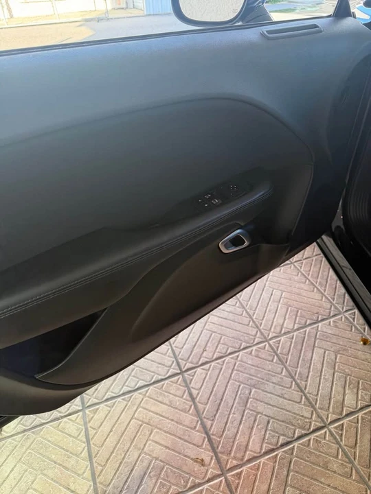 2018 Dodge Challenger 3rd Gen - Image 11 of 14