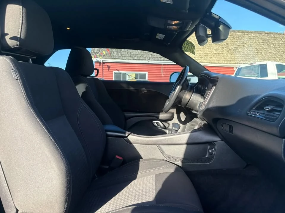 2018 Dodge Challenger 3rd Gen - Image 6 of 8