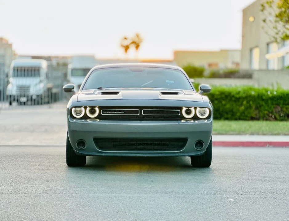 2018 Dodge Challenger 3rd Gen - Image 3 of 16