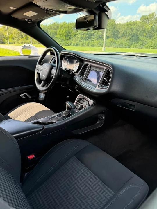 2018 Dodge Challenger 3rd Gen - Image 11 of 12