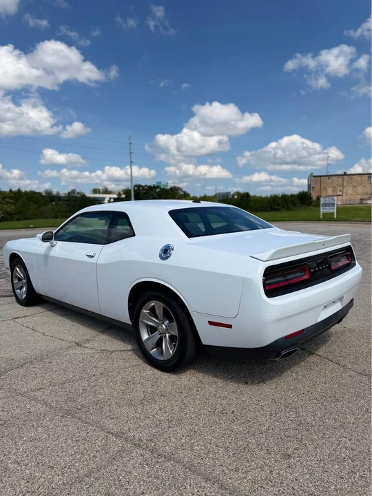 2018 Dodge Challenger 3rd Gen - Image 6 of 12