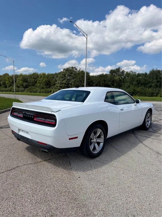 2018 Dodge Challenger 3rd Gen - Image 5 of 12