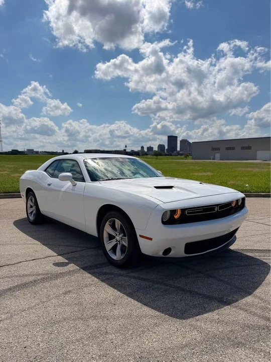 2018 Dodge Challenger 3rd Gen - Image 3 of 12