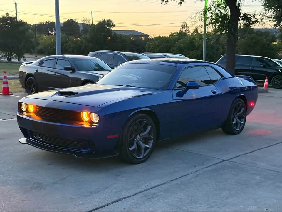2018 Dodge Challenger 3rd Gen - Image 2 of 9