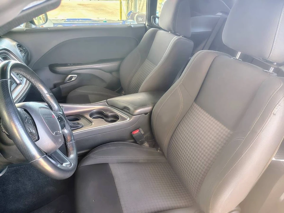 2018 Dodge Challenger 3rd Gen - Image 5 of 10