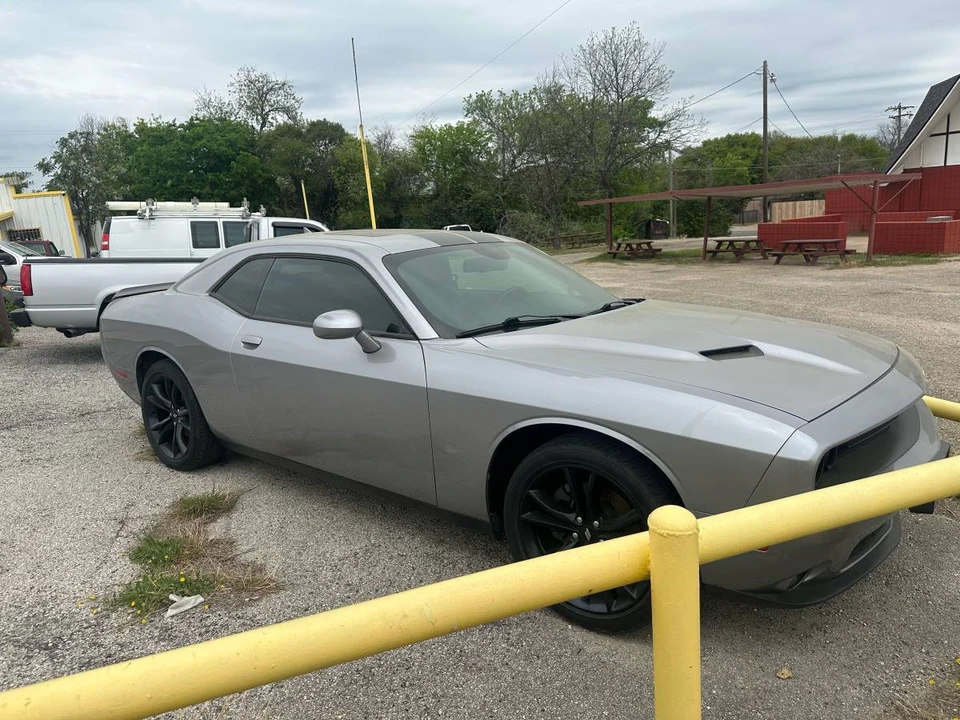 2018 Dodge Challenger 3rd Gen - Image 3 of 10