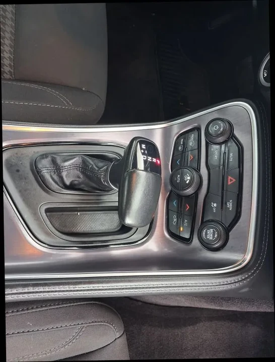 2018 Dodge Challenger 3rd Gen - Image 5 of 16