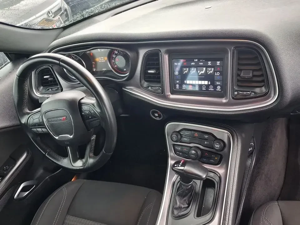 2018 Dodge Challenger 3rd Gen - Image 6 of 16