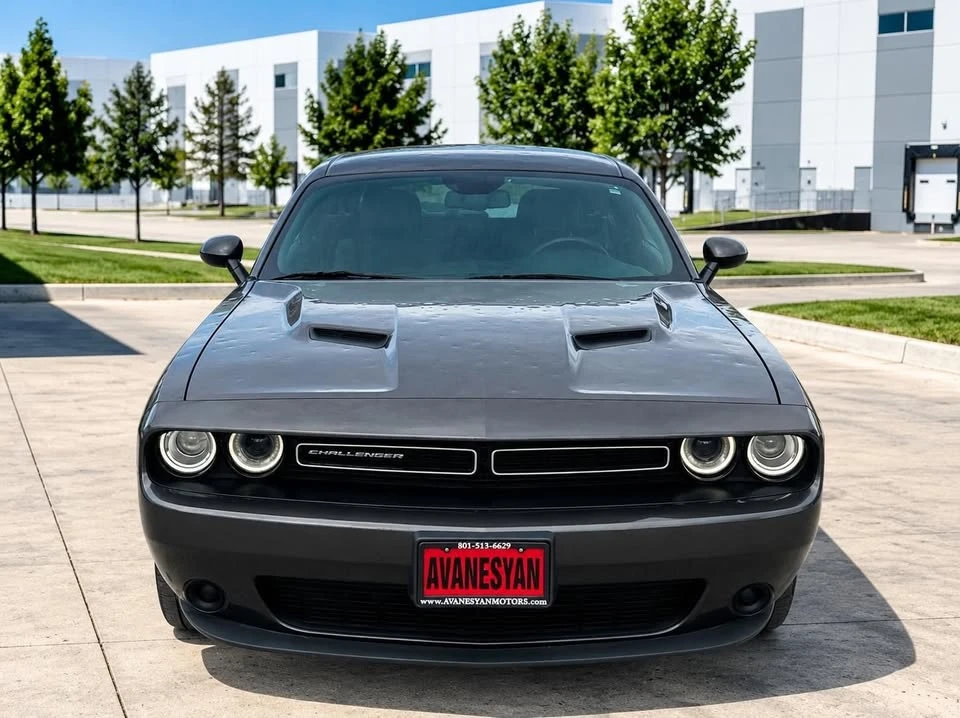 2018 Dodge Challenger 3rd Gen - Image 2 of 11