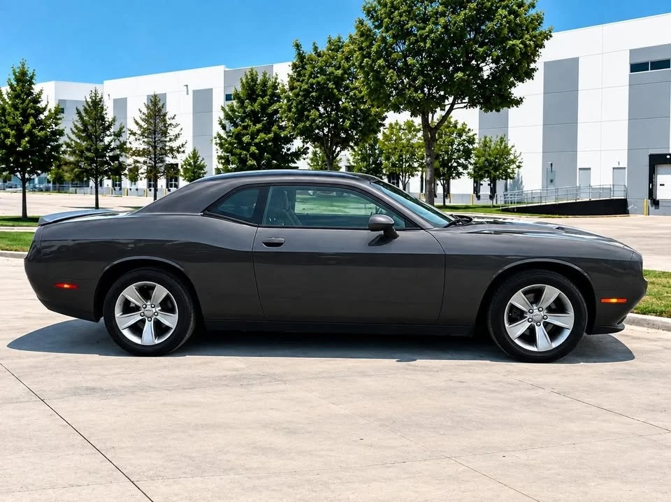 2018 Dodge Challenger 3rd Gen - Image 7 of 11