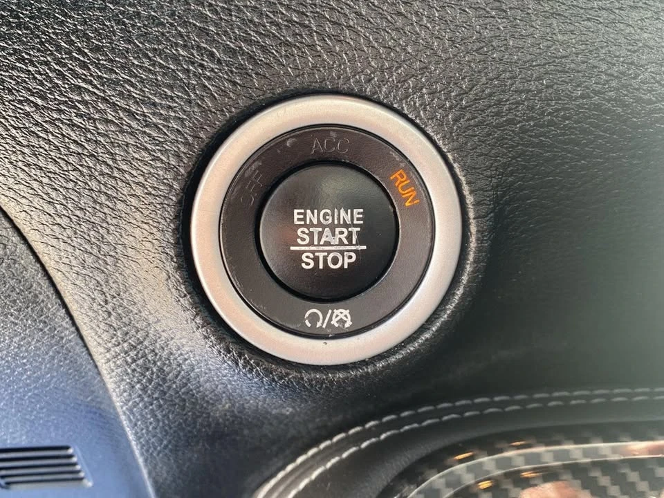 2018 Dodge Challenger 3rd Gen - Image 19 of 20