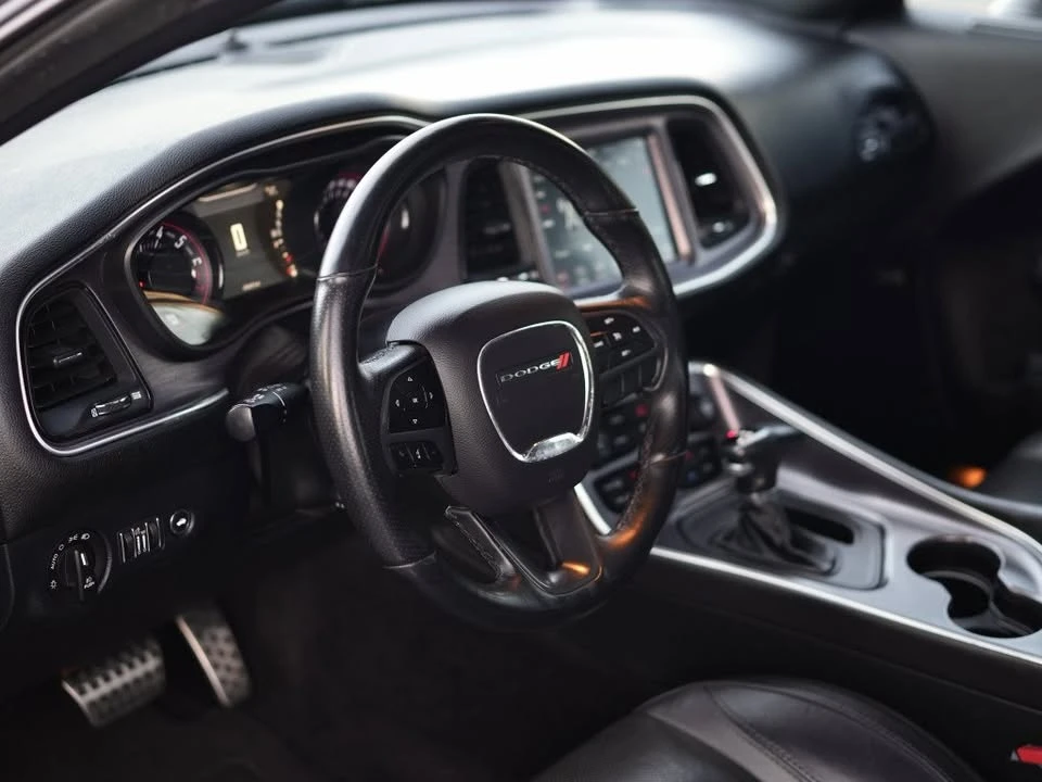 2018 Dodge Challenger 3rd Gen - Image 11 of 16