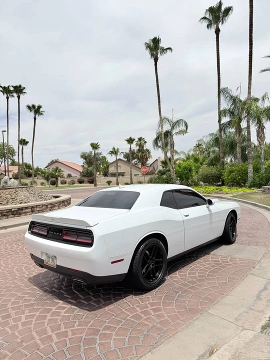 2018 Dodge Challenger 3rd Gen - Image 4 of 11
