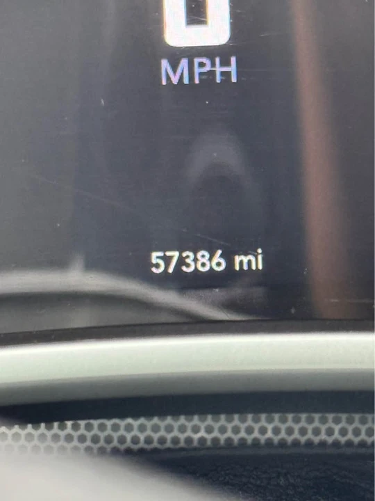 2018 Dodge Challenger 3rd Gen - Image 3 of 14