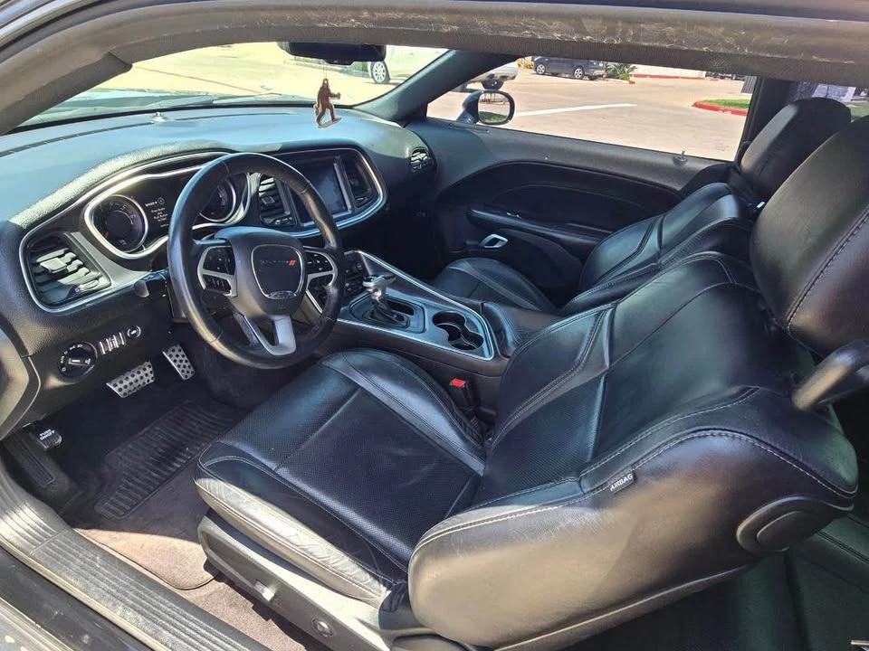 2018 Dodge Challenger 3rd Gen - Image 15 of 17