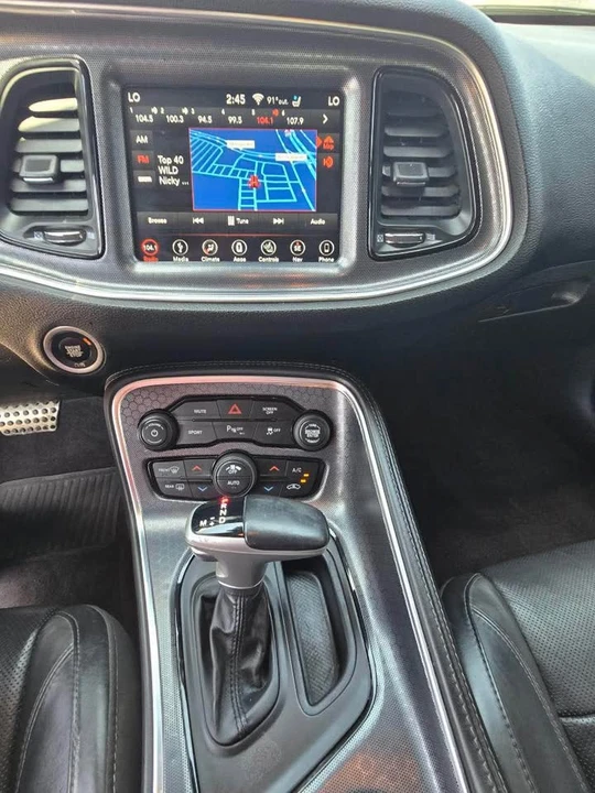 2018 Dodge Challenger 3rd Gen - Image 10 of 17