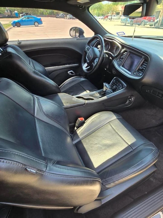 2018 Dodge Challenger 3rd Gen - Image 13 of 17