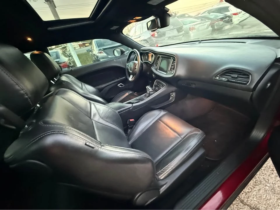 2018 Dodge Challenger 3rd Gen - Image 9 of 14